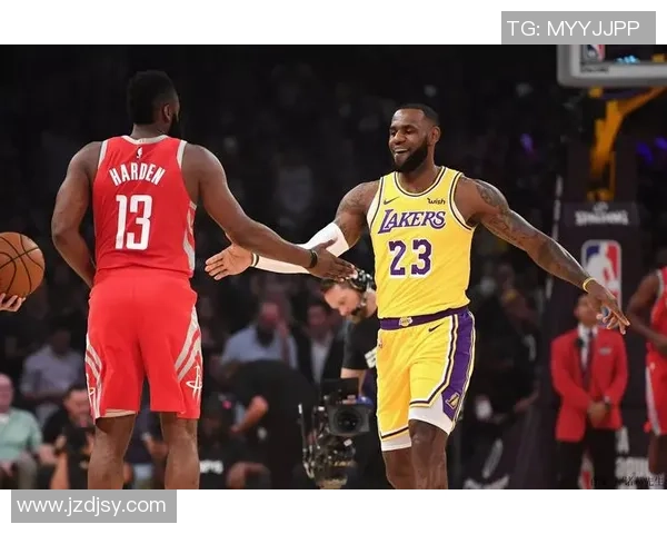 2013年勇士与掘金激战第二场第四节的精彩瞬间回顾与分析